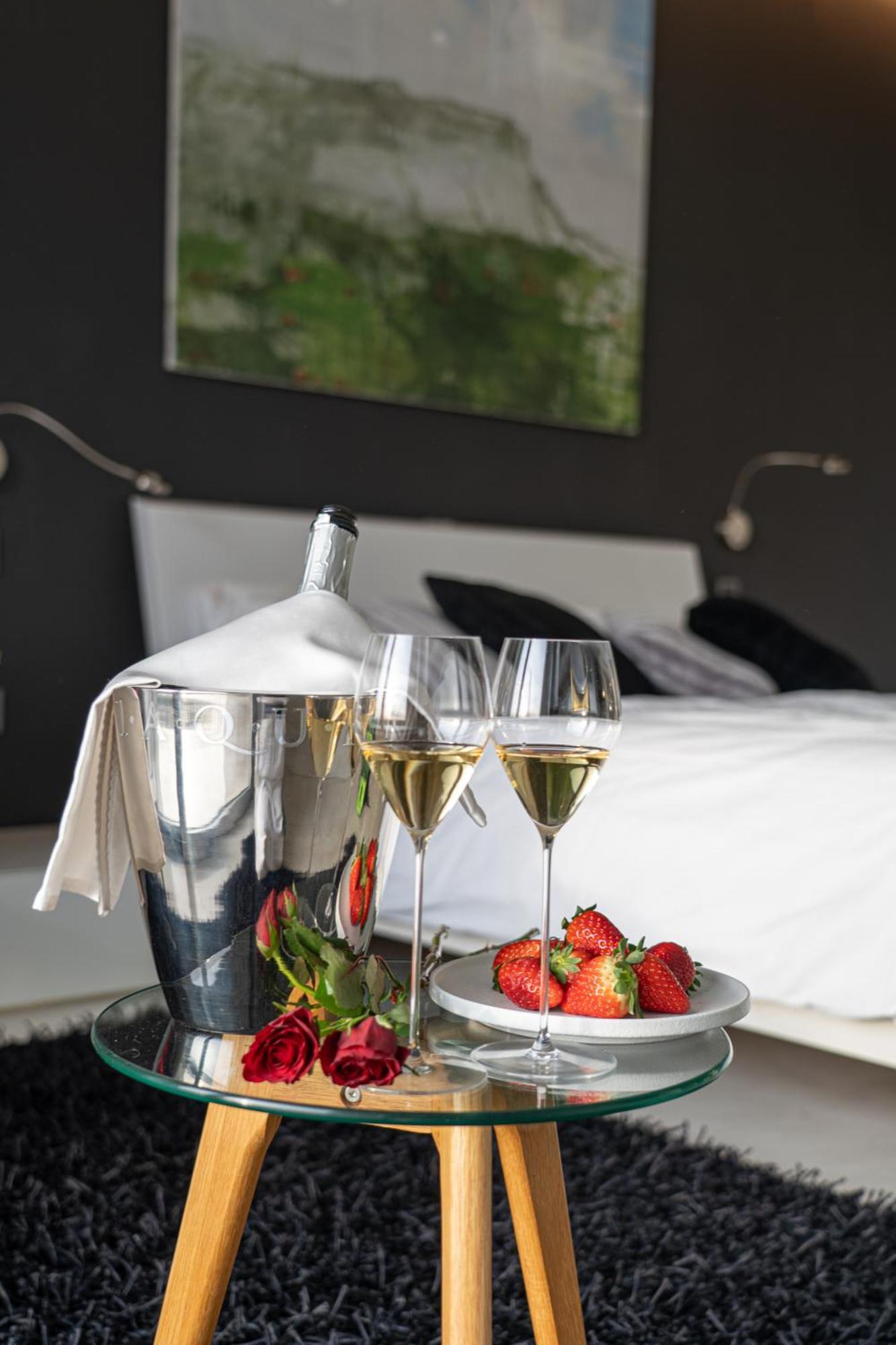 Hotel House Iaquin Dobrovo Zewnętrze zdjęcie